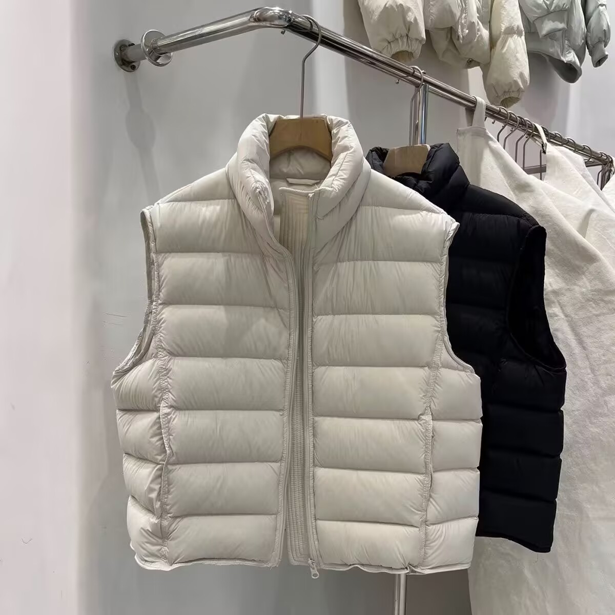 Chaleco corto acolchado de plu - Puffer Vest Fashion Women reseña y precio